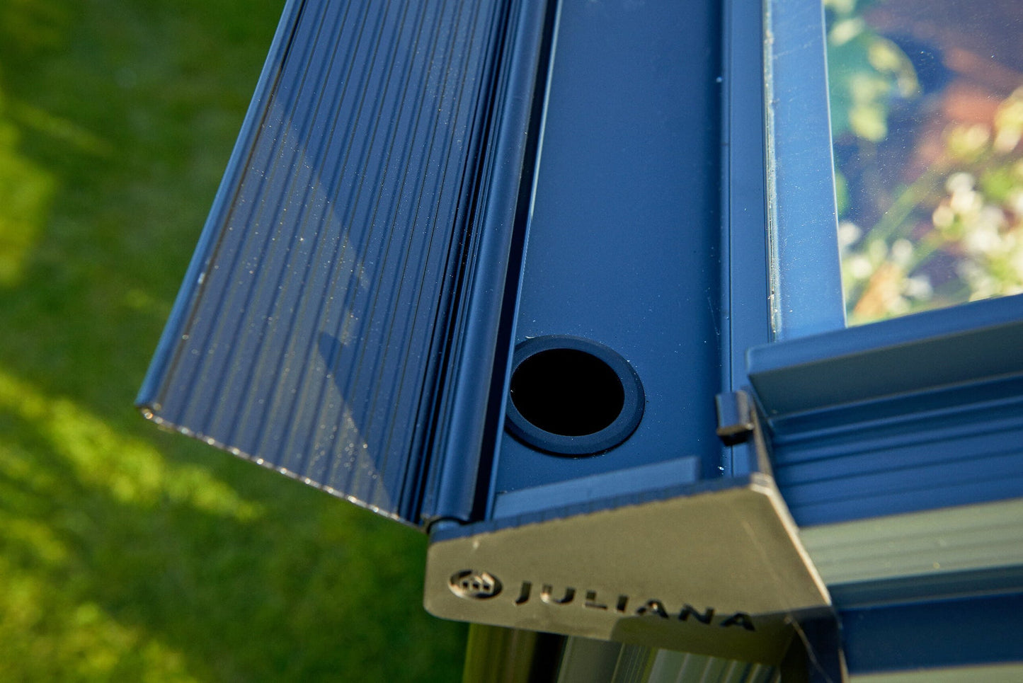 14x12 Juliana Gartner Aluminium Greenhouse - 3mm Toughened Glass