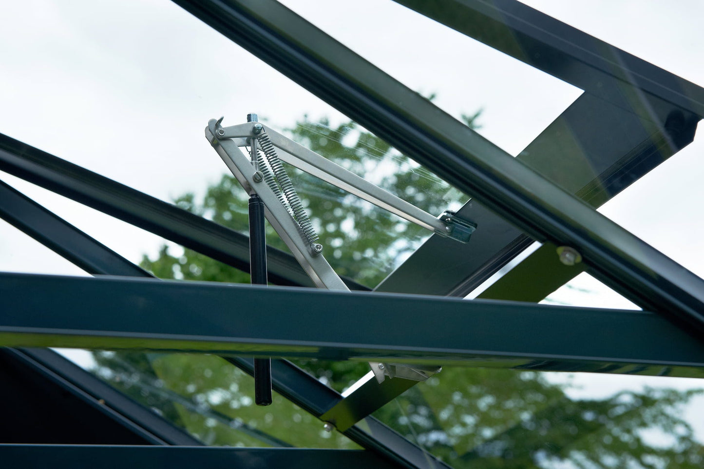 14x12 Juliana Gartner Aluminium Greenhouse - 3mm Toughened Glass